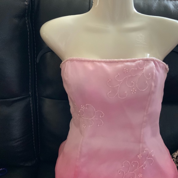 Gorgeous Sleeveless Prom Dress Fluffy Maxi - Picture 4 of 6